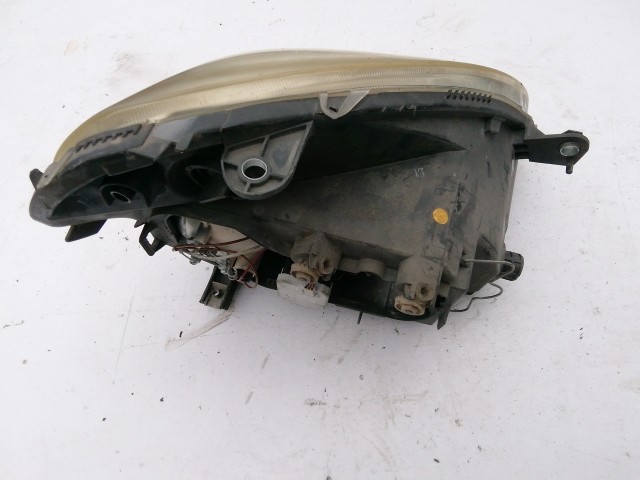 193747 Lancia Ypsilon II.  2003-2011 2003-2011 Lámpa , Fényszóró Használt  sima bal első 