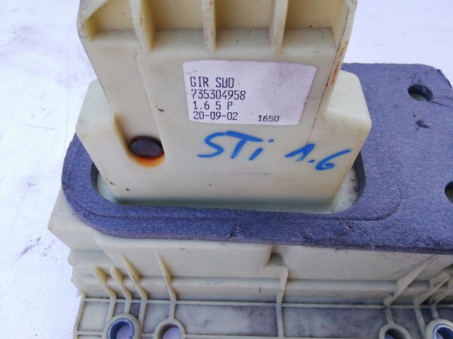 193770 Fiat Stilo 1,6 16v benzin váltókulissza 735304958