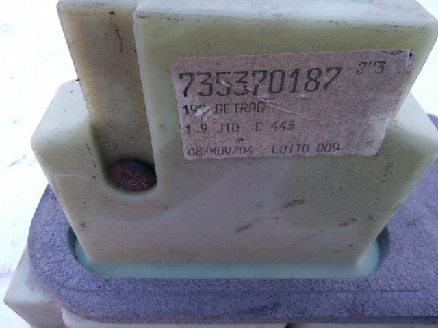 193814 Fiat Stilo 2001-2007 1,9 8v Diesel 5 sebességes váltókulissza 735370187