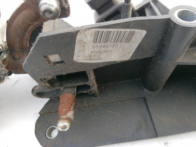 Ford KA 2014-2020 2014-2020 Váltókulissza Használt  5