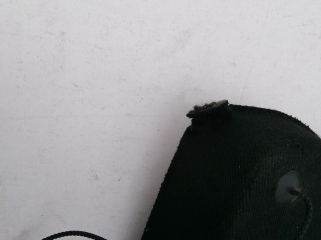 193997 Alfa Romeo MiTo 2008-2018 Kalaptartó, a képen látható sérüléssel