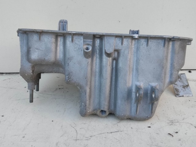 Alfa Romeo 166 2,0 benzin,euro 3 olajteknő 60663635