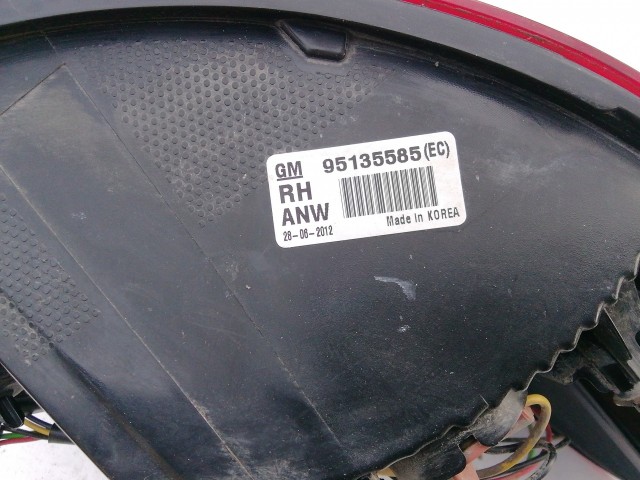 193975 Chevrolet Cruze 2008-2016 kombi jobb hátsó külső lámpa 95135585