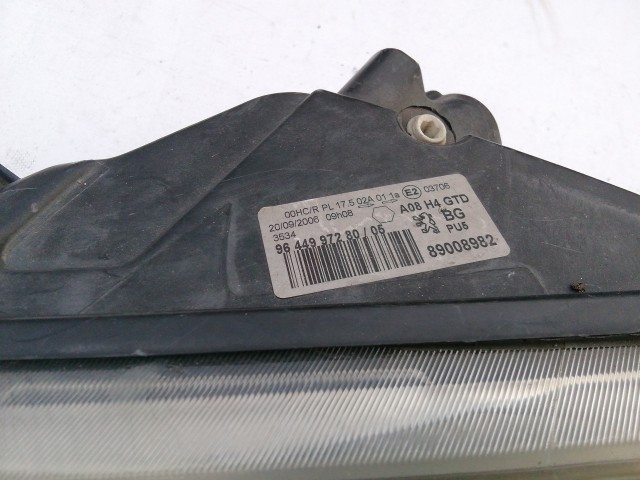 193970 Peugeot 1007 2005-2009 Lámpa , Fényszóró Használt  sima bal első 