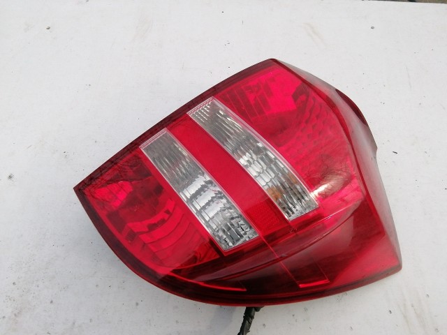 193964 Kia Ceed I. 2006-2009 kombi Jobb hátsó alsó lámpa 92402-1H3