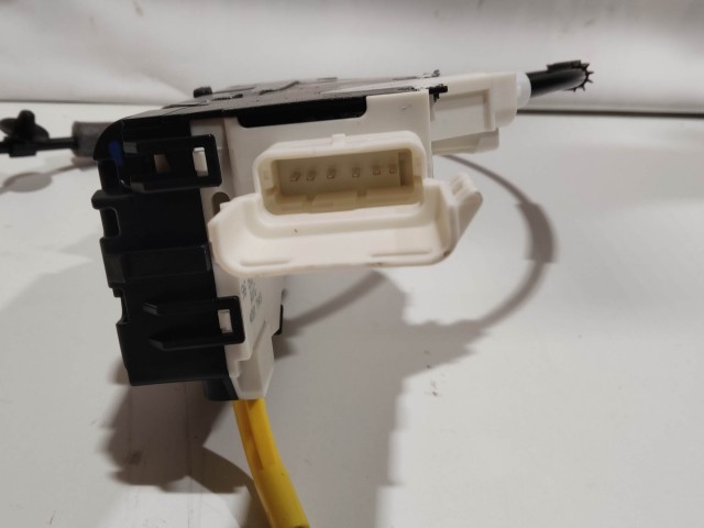 Fiat Scudo 2007-2016 gyári új bal első ajtó zárszerkezet 9681335380