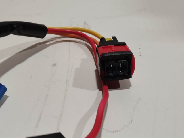 Peugeot 206 1998-2012 utángyártott új gyújtáskapcsoló betét 