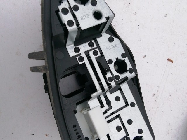 Citroen C3 2002-2010 2013-2016 Izzó foglalat Használt  bal hátsó