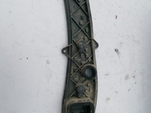 193932 Fiat Doblo 2000-2005 bal hátsó Izzó foglalat