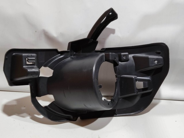 Citroen Berlingo, Peugeot Partner 2008-2012 utángyártott új bal első ködlámpa tartó keret