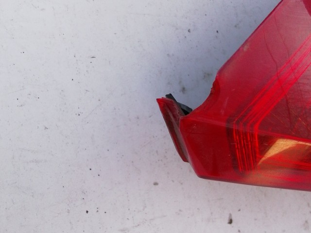 193896 Fiat Grande Punto 2005-2009 bal hátsó lámpa,a képen látható sérüléssel, izzófoglalat nélkül!!