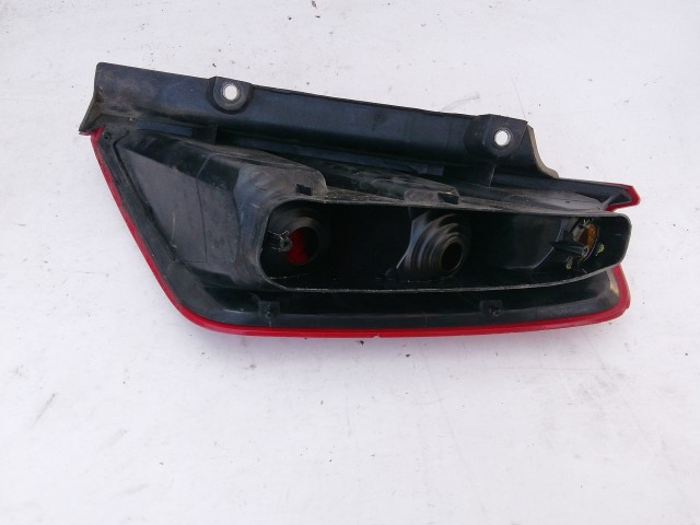 193895 Fiat Grande Punto 2005-2009 bal hátsó lámpa,a képen látható sérüléssel, izzófoglalat nélkül!!