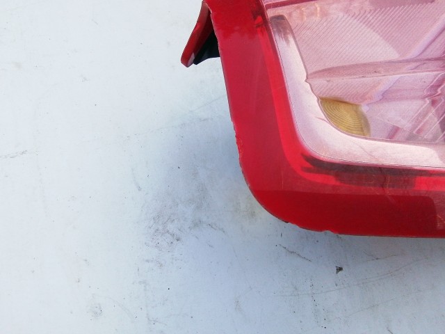 193893 Fiat Grande Punto 2005-2009 bal hátsó lámpa,a képen látható sérüléssel, izzófoglalat nélkül!!