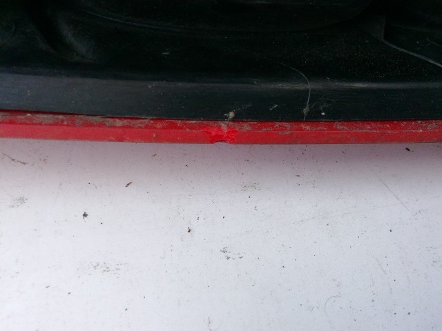 193893 Fiat Grande Punto 2005-2009 bal hátsó lámpa,a képen látható sérüléssel, izzófoglalat nélkül!!