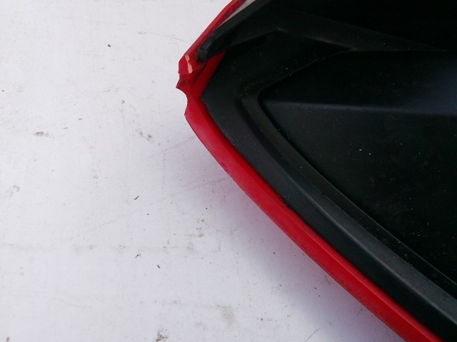 193892 Fiat Grande Punto 2005-2009 bal hátsó lámpa,a képen látható sérüléssel, izzófoglalat nélkül!!