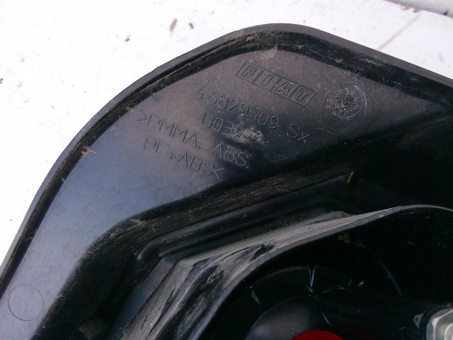 193886 Fiat Idea 2003-2012 bal hátsó lámpa, izzófoglalat nélkűl!! 46829509