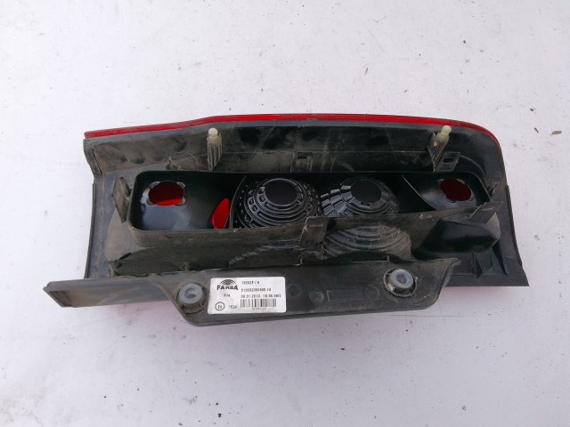 193876 Fiat Fiorino , Qubo, Citroen Nemo jobb hátsó lámpa 1353205080 izzófoglalat nélkül!!!!