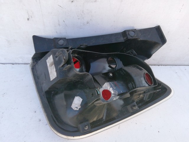 193864 Fiat 500 2007-2015 bal hátsó lámpa, a képen látható sérüléssel, nem kabrio!!!