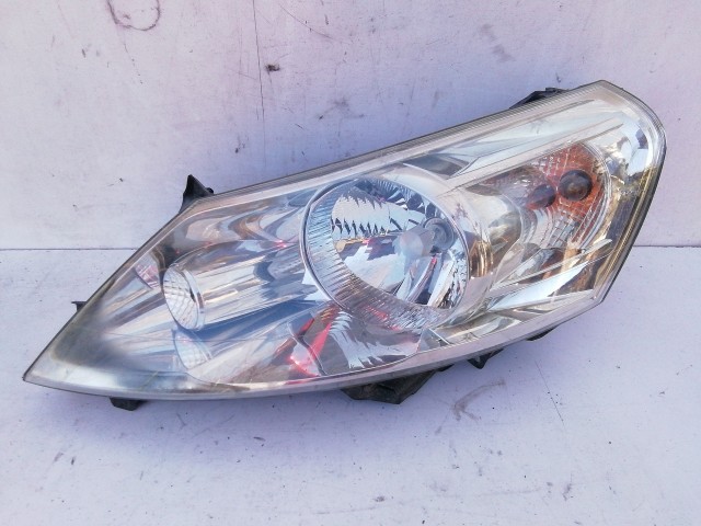 197954 Fiat Scudo 2007-2016 2007-2016 Lámpa , Fényszóró Használt  sima bal első  a képen látható sérüléssel