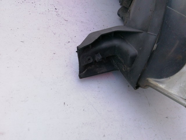 197954 Fiat Scudo 2007-2016 2007-2016 Lámpa , Fényszóró Használt  sima bal első  a képen látható sérüléssel