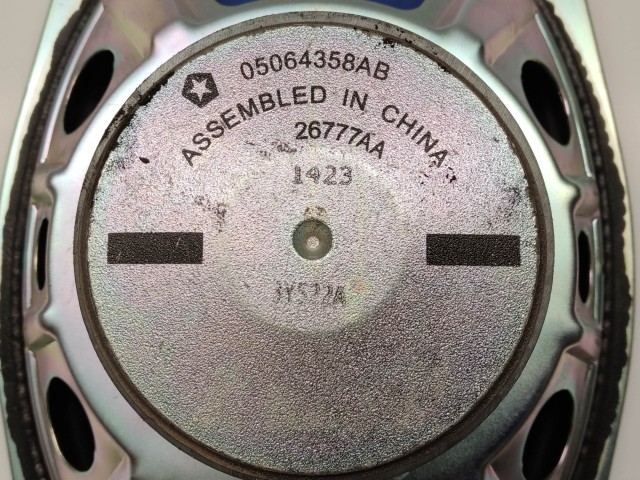 Fiat Freemont, Lancia Thema ajtó hangszóró K05064358AB