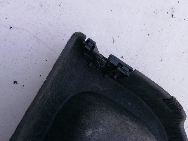 197935 Daihatsu Trevis 2004-2009 Kalaptartó 64330B2040