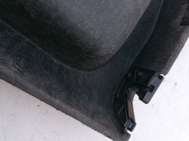 197935 Daihatsu Trevis 2004-2009 Kalaptartó 64330B2040