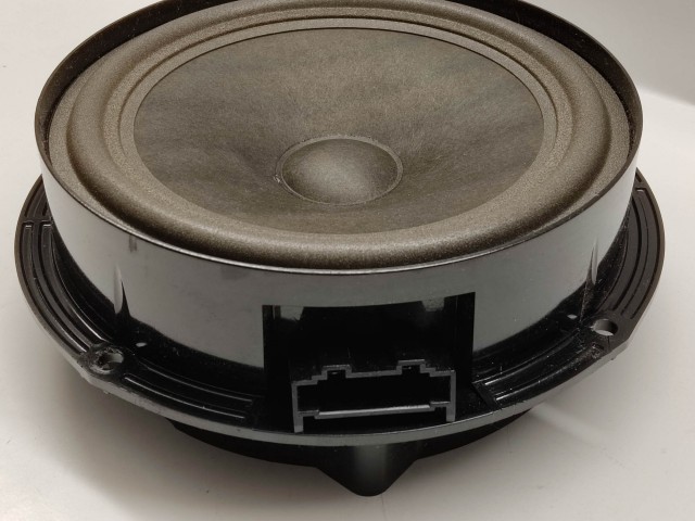 105654 Volkswagen Tiguan 2007-2018 hátsó hangszóró 5N0035453