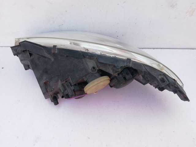 197915 Mercedes Benz A-Class(W169) 2004-2008 Lámpa , Fényszóró Használt  sima jobb első