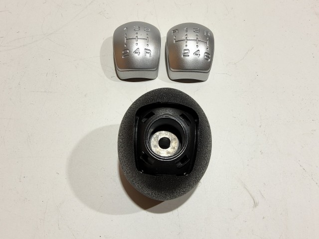 Iveco Daily  utángyártott új váltógomb