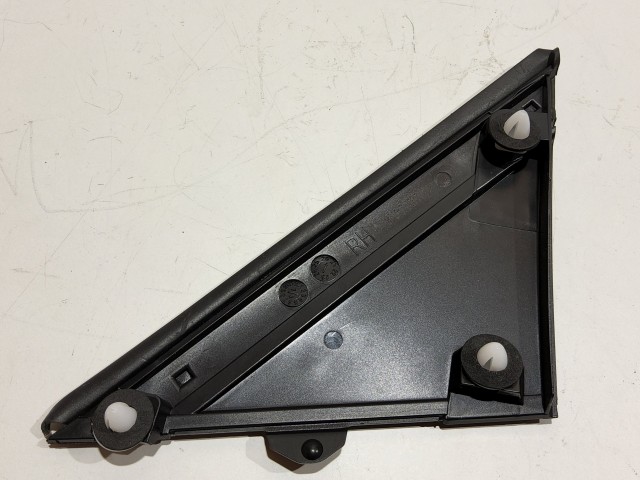 Fiat 500 utángyártott jobb első külső műanyag fényes fekete