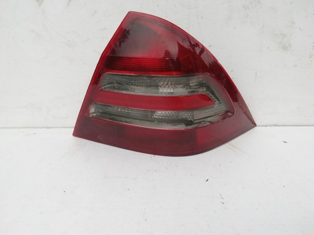 197897 Mercedes Benz C-Class W203 2001-2008 Lámpa , Fényszóró Használt  jobb hátsó