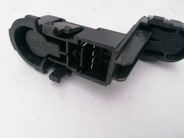 Alfa Romeo 159 2005-2011 bal hátsó külső Izzó foglalat 50504821