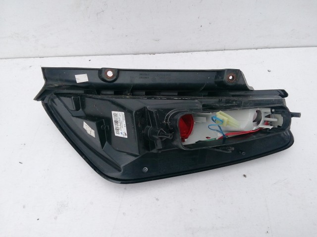 197884 Fiat Punto Evo 2009-2011 Lámpa , Fényszóró Használt  bal hátsó