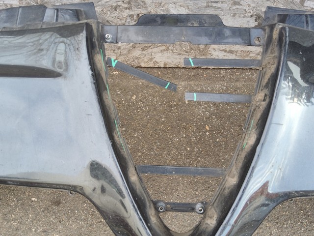 198186 Alfa Romeo 147 2000-2010 Lökhárító Használt  első   a képen látható sérüléssel