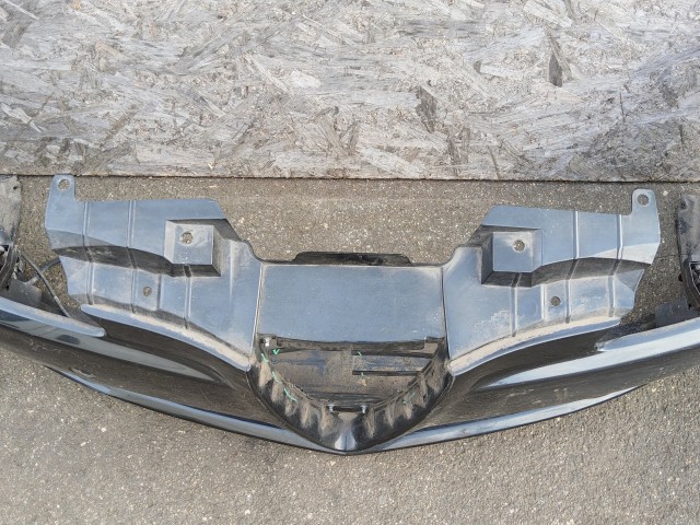 198186 Alfa Romeo 147 2000-2010 Lökhárító Használt  első   a képen látható sérüléssel