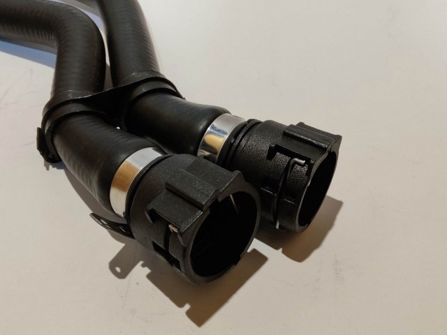 Fiat Grande Punto 1,2-1,4 8v benzin utángyártott új vízcső 51773096