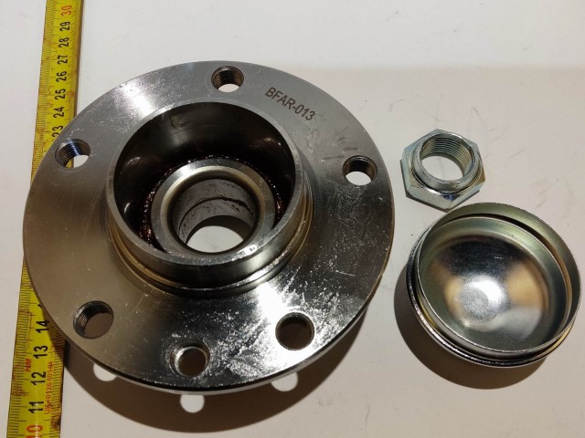 Alfa Romeo Giulietta utángyártott új ,hátsó kerékagycsapágy 51832400