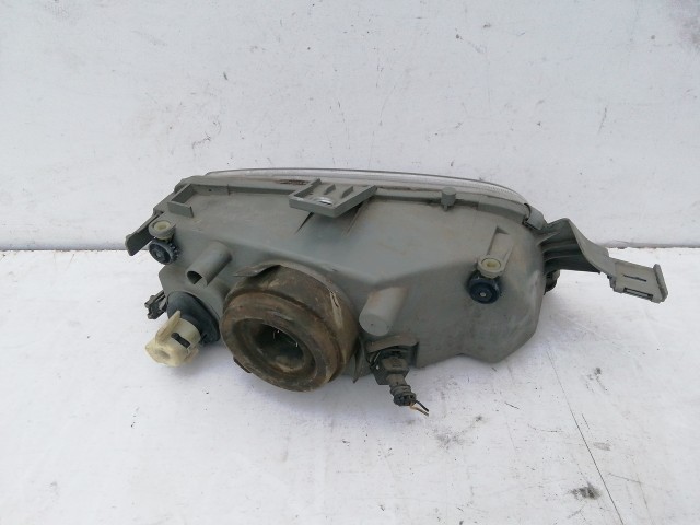 197852 Fiat Punto I.1993-1999 bal első fényszóró Hella 46407152
