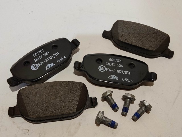 Alfa Romeo 159, Brera, Spider új hátsó fékbetét garnitúra, hűtött tárcsás kivitelhez (Ate)