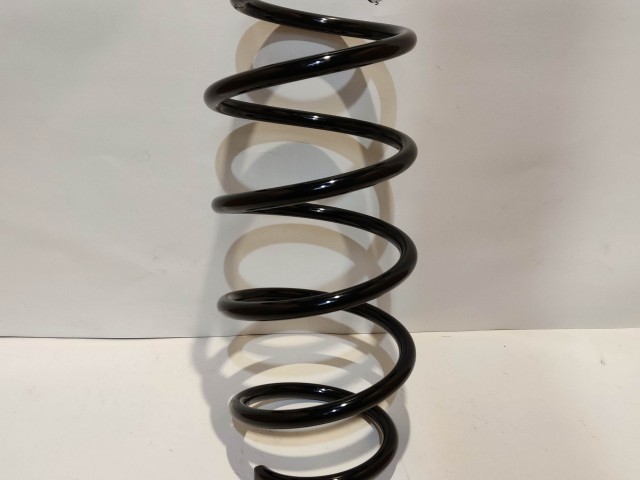 Fiat Doblo 2009-2022 1,6 16v Diesel utángyártott új első rugó 51821479