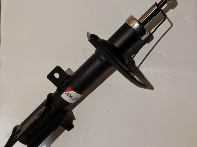 Fiat Freemont 2,0 16v Diesel utángyártott új, jobb első lengéscsillapító 