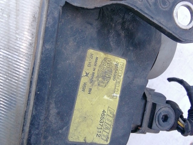 198410 Fiat Palio 2002-2008 Lámpa , Fényszóró Használt  sima bal első 