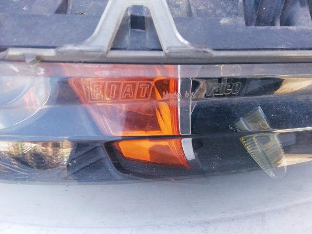 198395 Fiat Punto II. 1999-2003 jobb első fényszóró