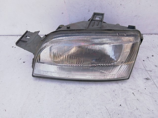 198384 Fiat Punto I.1993-1999 bal első fényszóró Hella 46407152