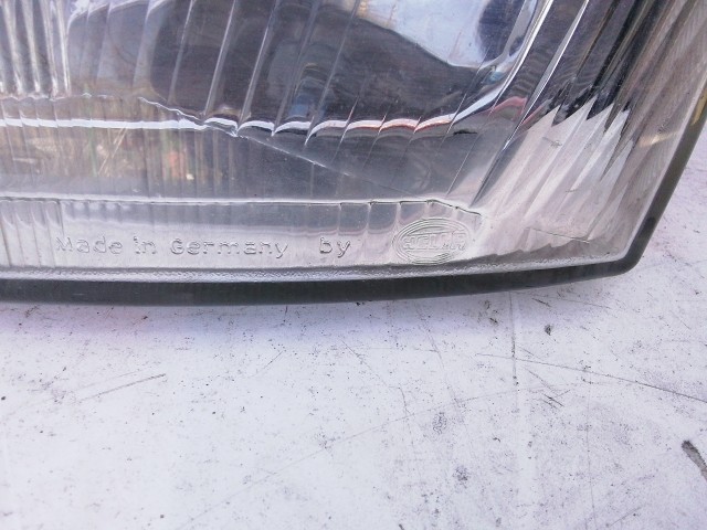 198384 Fiat Punto I.1993-1999 bal első fényszóró Hella 46407152