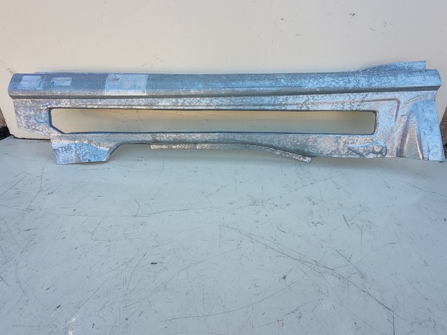 Fiat Doblo 2009-2022 utángyártott új jobb oldali tolóajtó alatti küszöb