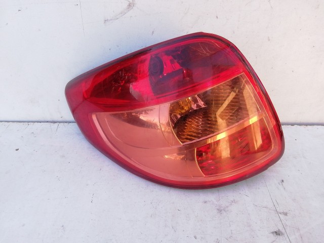 198381 Fiat Sedici, Suzuki SX4 bal hátsó lámpa 71742462