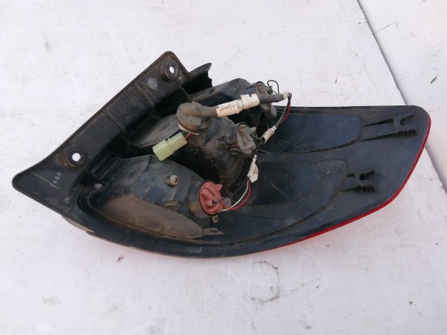 198381 Fiat Sedici, Suzuki SX4 bal hátsó lámpa 71742462