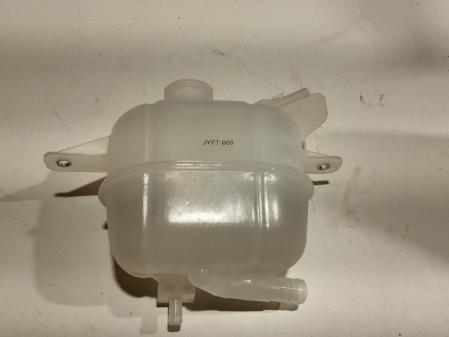 Fiat Fiorino, Qubo utángyártott új kiegyenlítőtartály 51780710